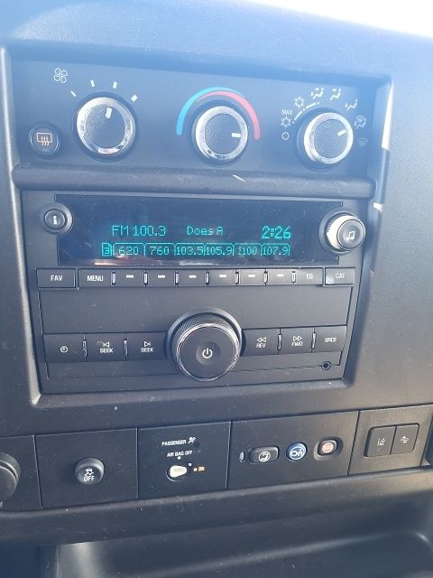 2024 GMC Savana Cargo Work Van - Photo 7