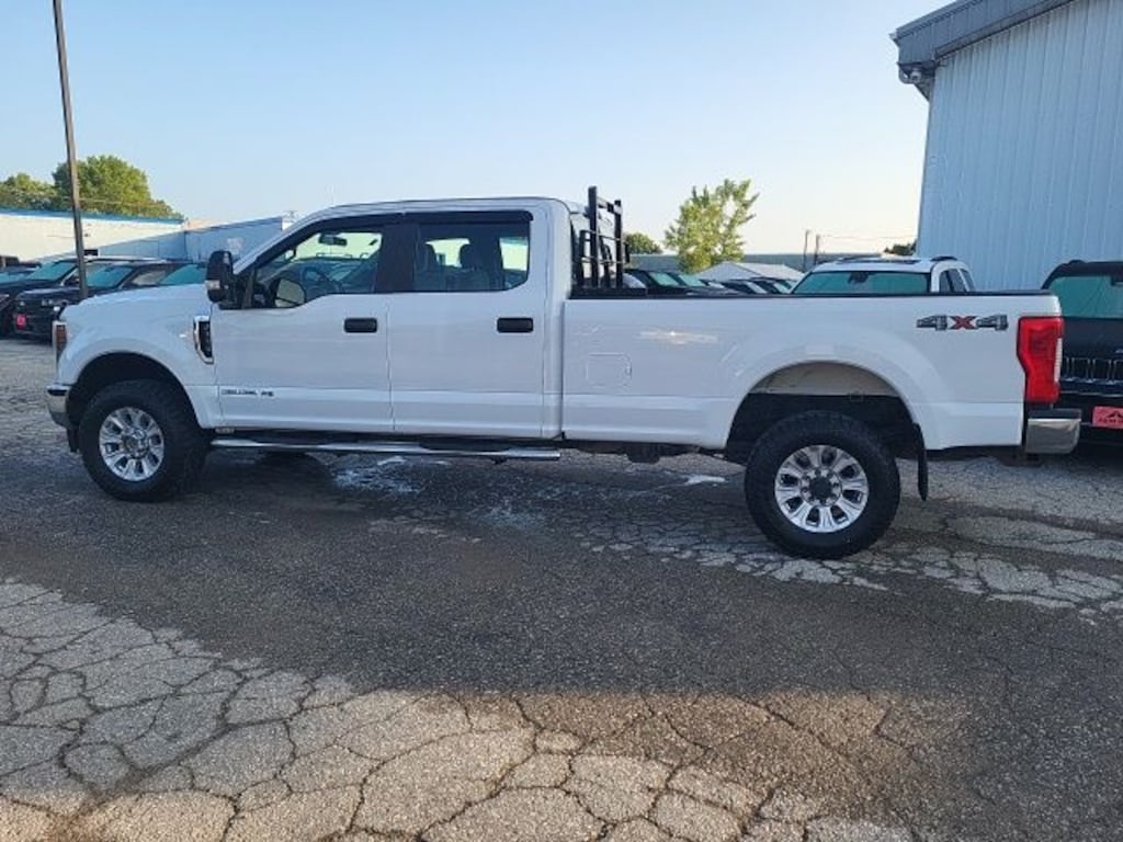 Used 2019 Ford F-350 Truck Crew Cab