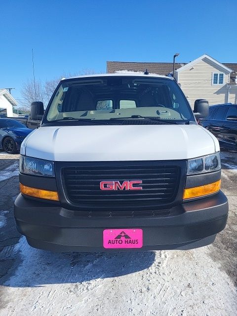 2024 GMC Savana Cargo Work Van - Photo 28