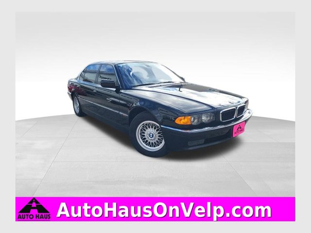 2000 BMW 7 Series
