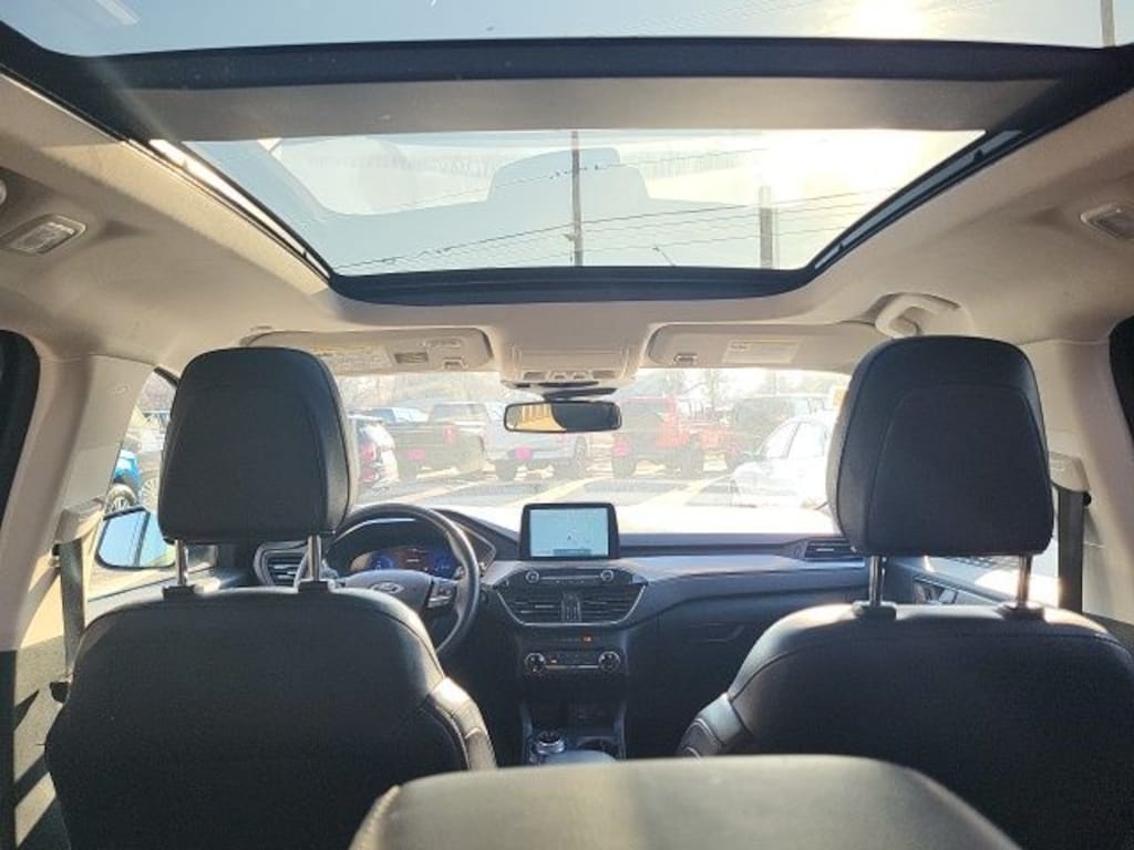 Used 2022 Ford Escape Titanium SUV