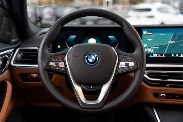 New 2024 BMW i4 xDrive40 4dr Car in Seattle #RFR77599