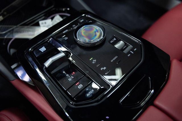 2026 BMW 5 Series 530i - Photo 20