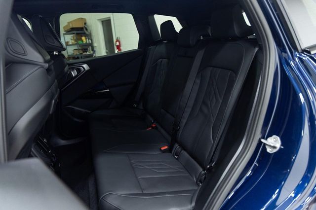 2026 BMW X3 30 - Photo 24