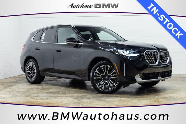 2025 BMW X3 30 XDRIVE's photo