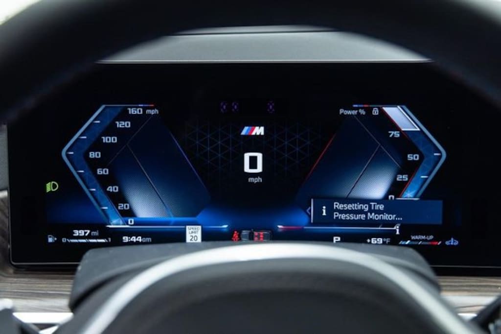 New 2026 BMW X5 M60i SUV