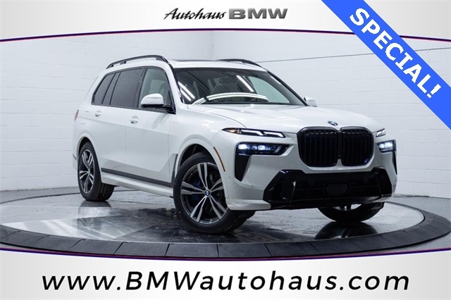2026 BMW X7 40i's photo