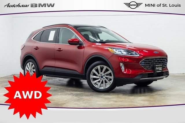 2022 Ford Escape Titanium