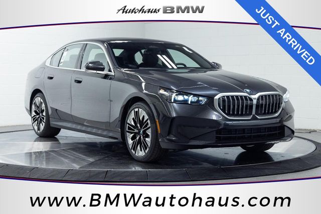 2027 BMW 530i Sedan 