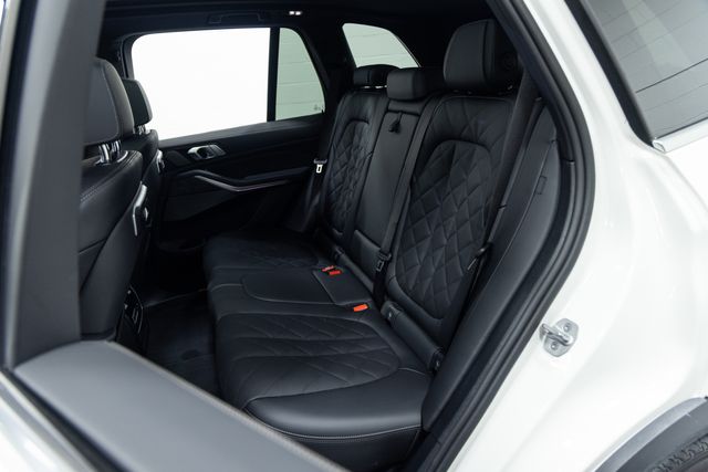 2026 BMW X5 40i - Photo 23