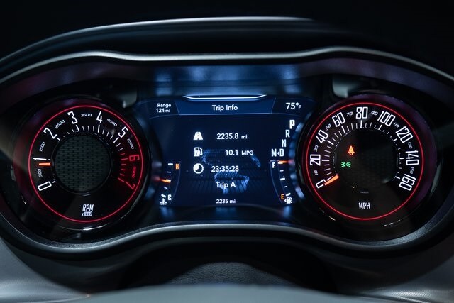 2023 Dodge Challenger R/T photo 2