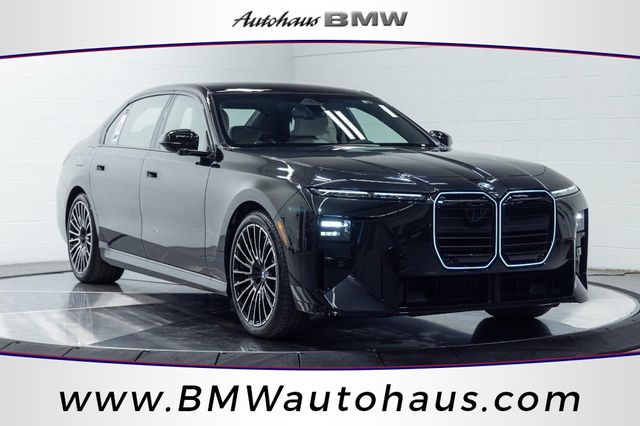 2027 BMW 740i Sedan 