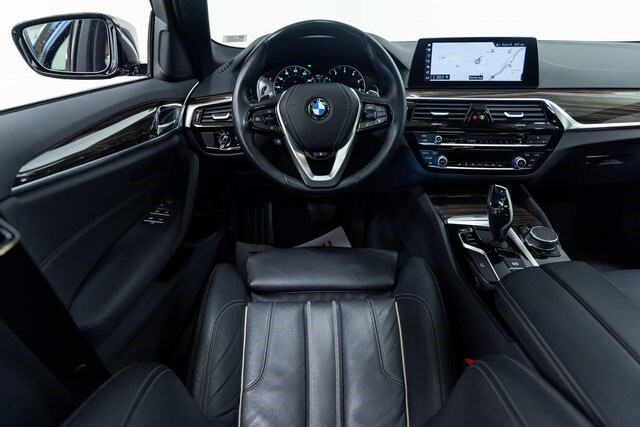 2019 Bmw 530i xDrive photo 3