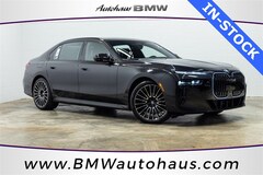 2025 BMW 760i xDrive Sedan