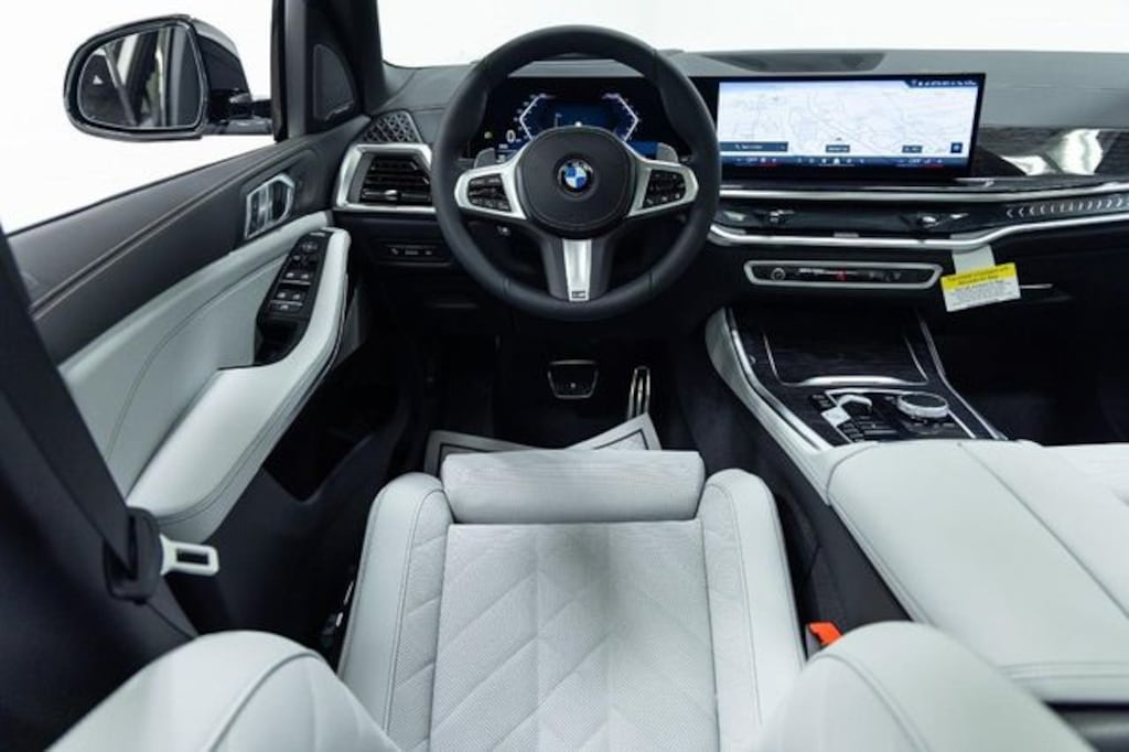 New 2026 BMW X5 xDrive40i SUV