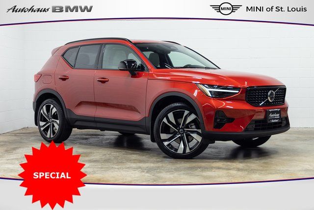 2024 Volvo XC40 Ultimate