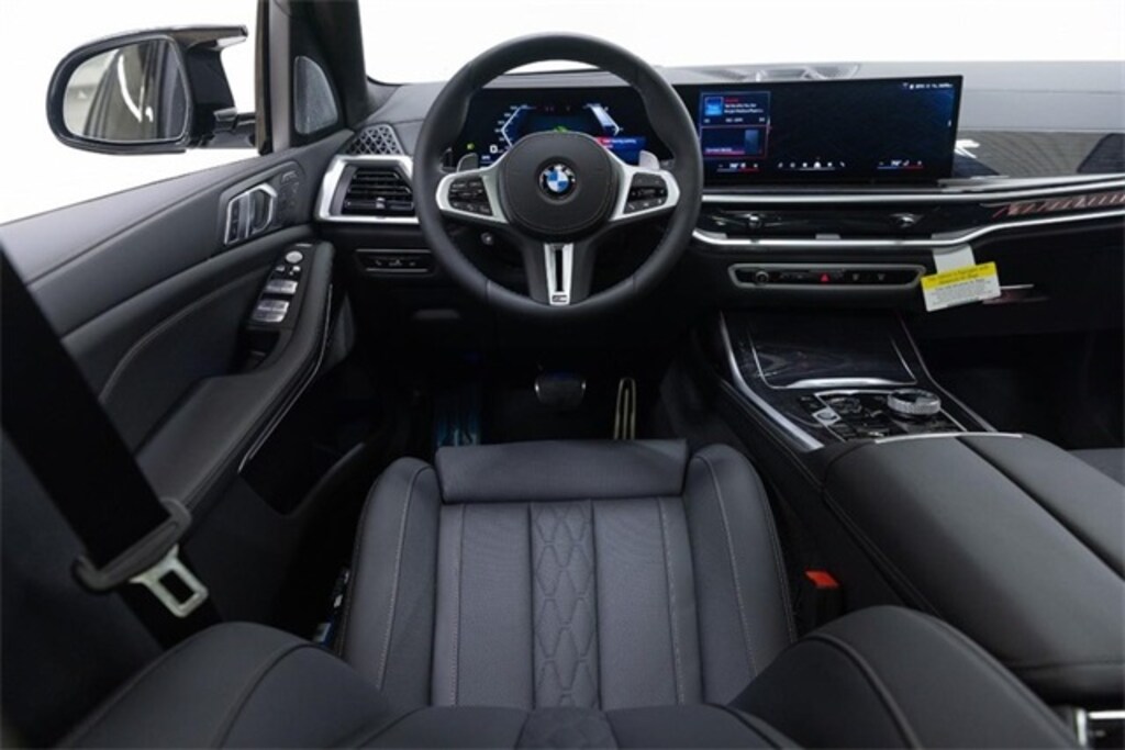 New 2025 BMW X7 M60i For Sale in Saint Louis MO Near Creve Coeur