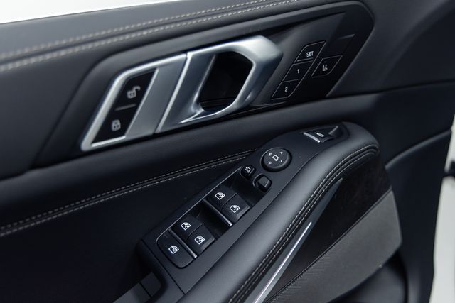2026 BMW X5 40i - Photo 12