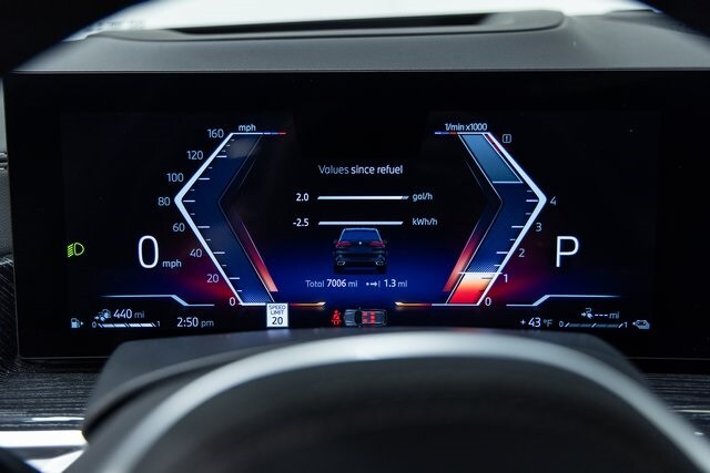 2025 Bmw X5 xDrive50e photo 2