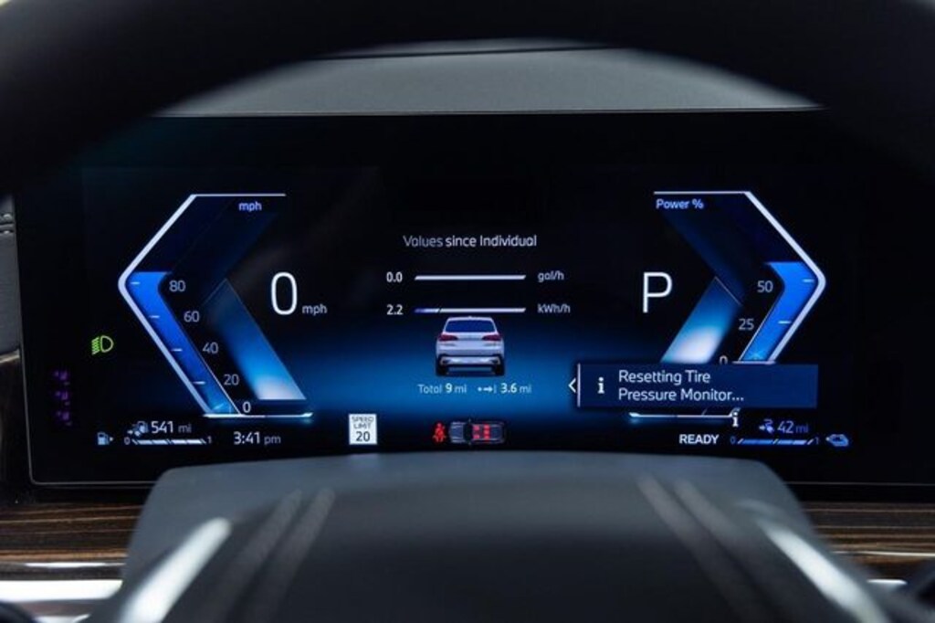 New 2026 BMW X5 PHEV xDrive50e SUV