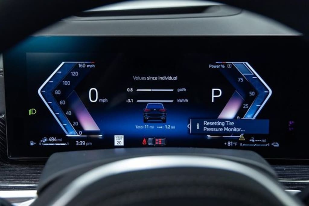 New 2026 BMW X5 PHEV xDrive50e SUV