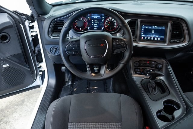 2023 Dodge Challenger R/T photo 3