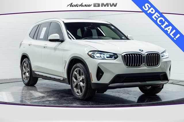 2022 BMW X3 30i's photo