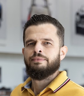Staff member Dzevad Tasic from 47dc8dee1f65