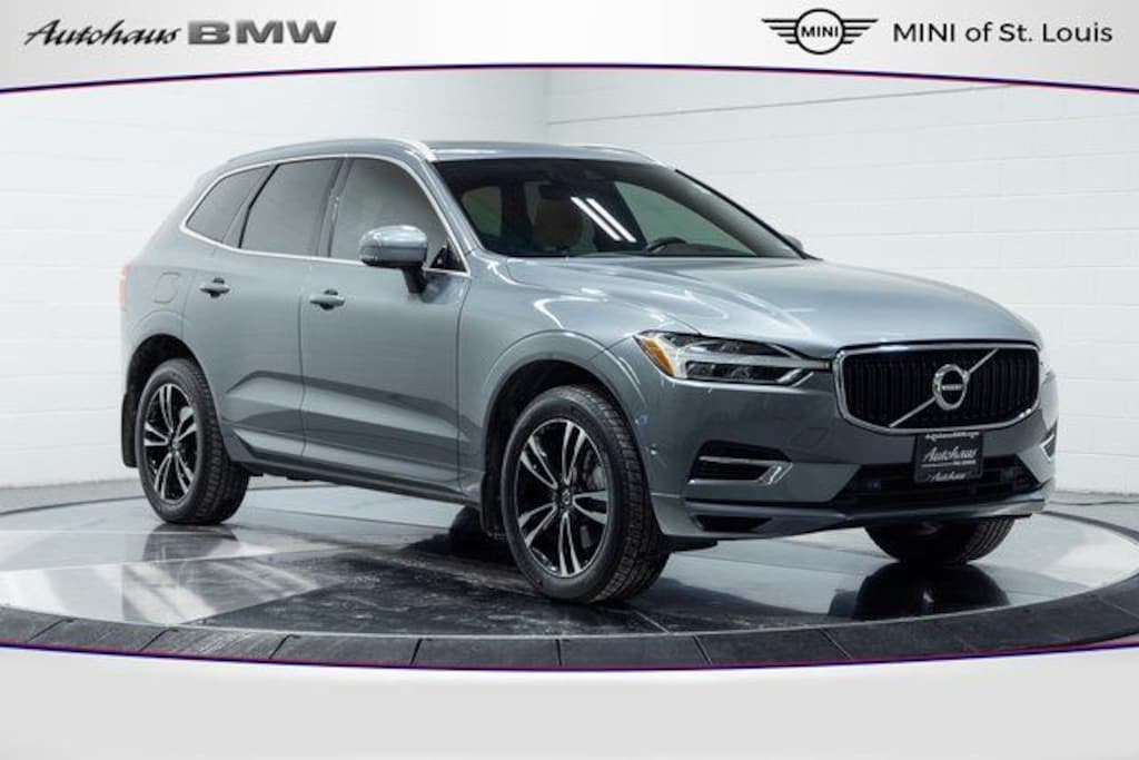 Used 2018 Volvo XC60 Hybrid T8 Momentum SUV