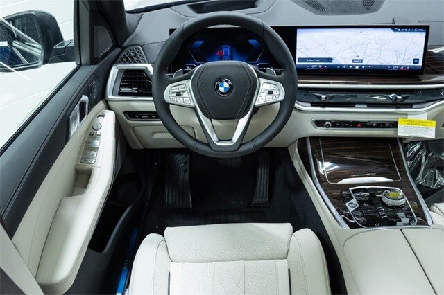 2026 Bmw X7 xDrive40i photo 3