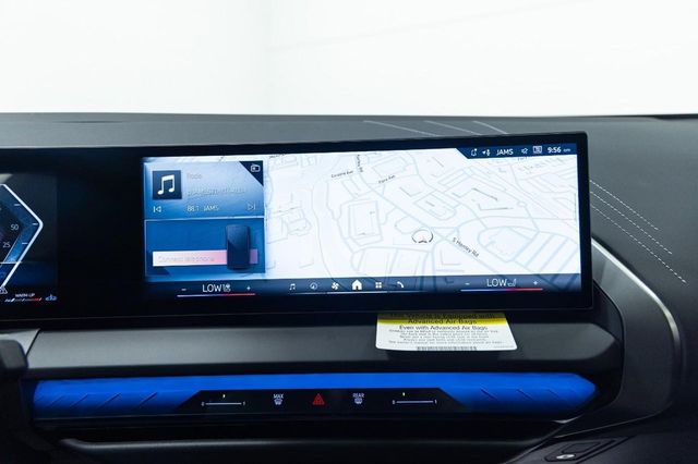 2026 BMW X3 30 - Photo 17