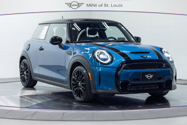 2024 MINI Hardtop 2 Door