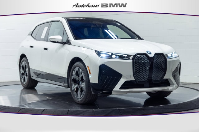 Used 2024 BMW iX Base with VIN WB523CF04RCP15444 for sale in St. Louis, MO