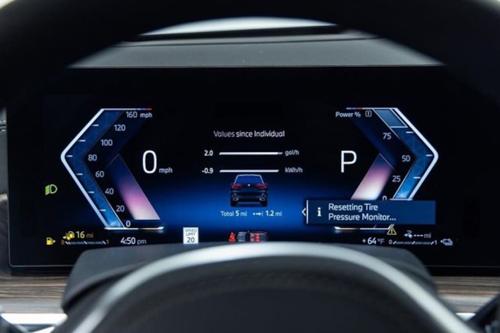 New 2026 BMW X5 PHEV xDrive50e SUV