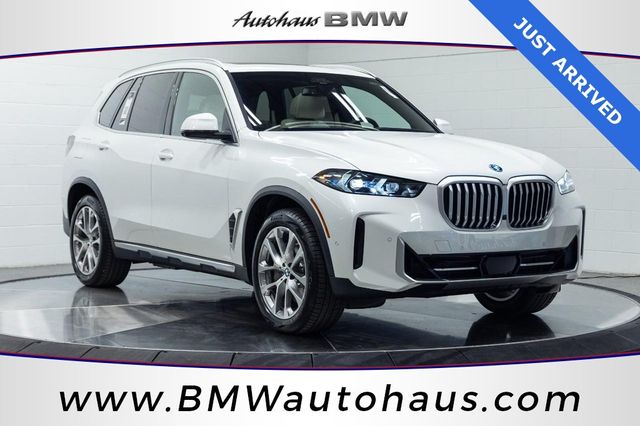 2026 BMW X5 xDrive50e's photo