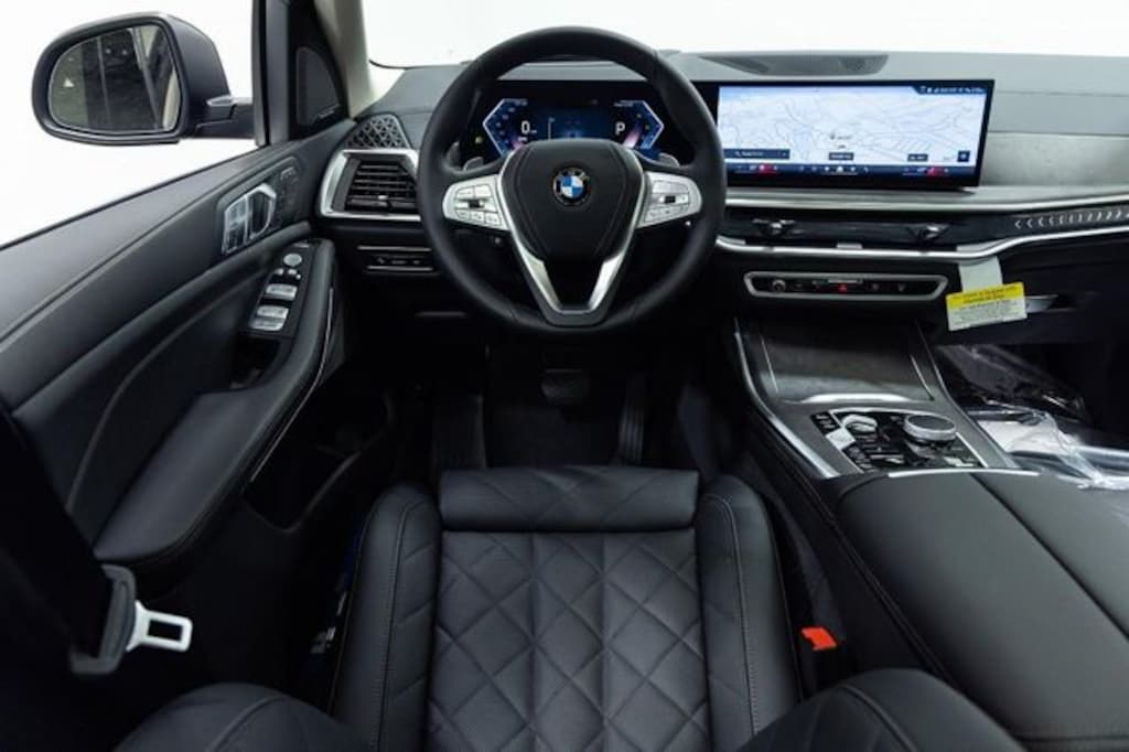 New 2026 BMW X7 xDrive40i SUV