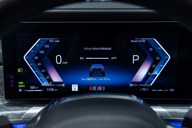 2023 Bmw 740i photo 2