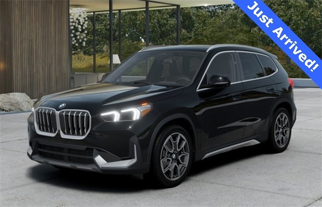 2026 BMW X1 28i's photo