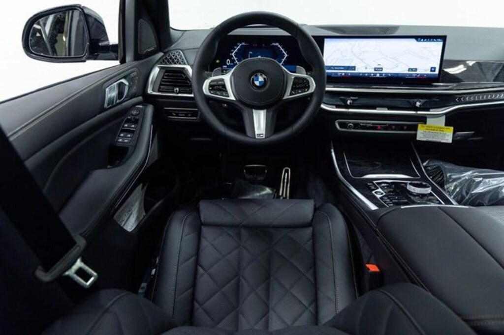 New 2026 BMW X7 xDrive40i SUV