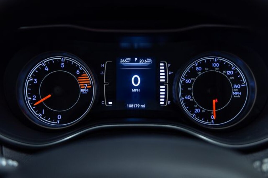 Used 2019 Jeep Cherokee Altitude SUV