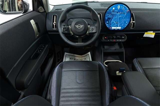 2025 Mini Countryman S Iconic photo 2