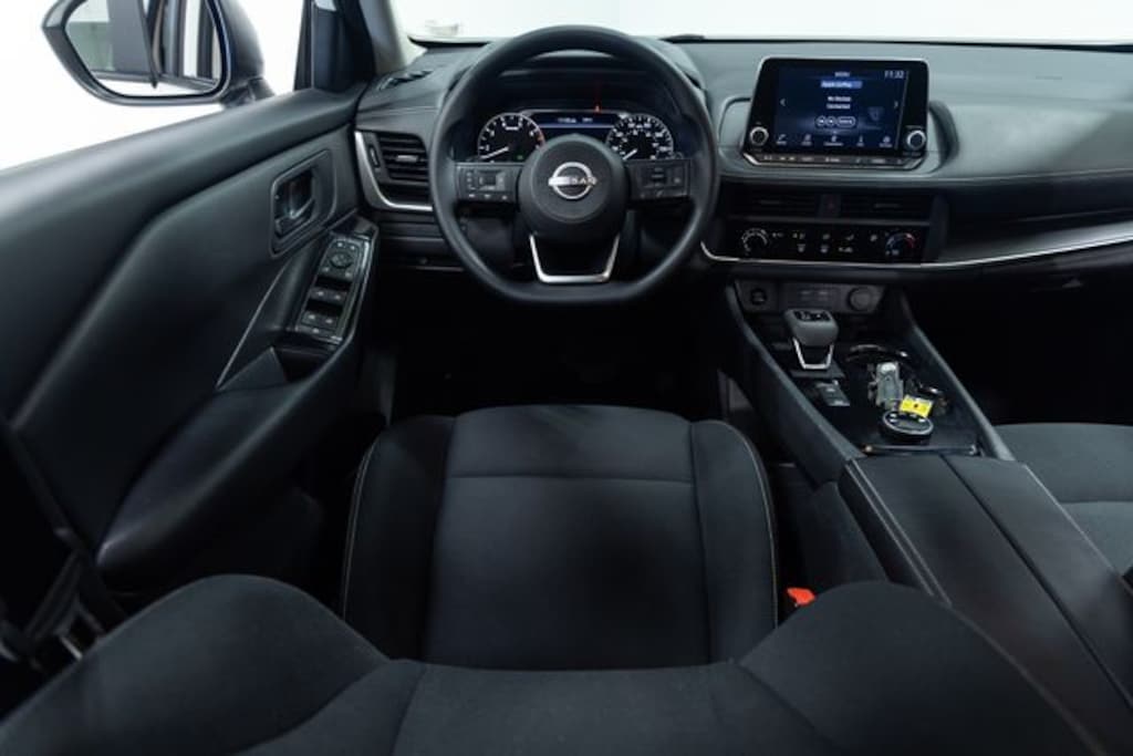 Used 2024 Nissan Rogue S SUV