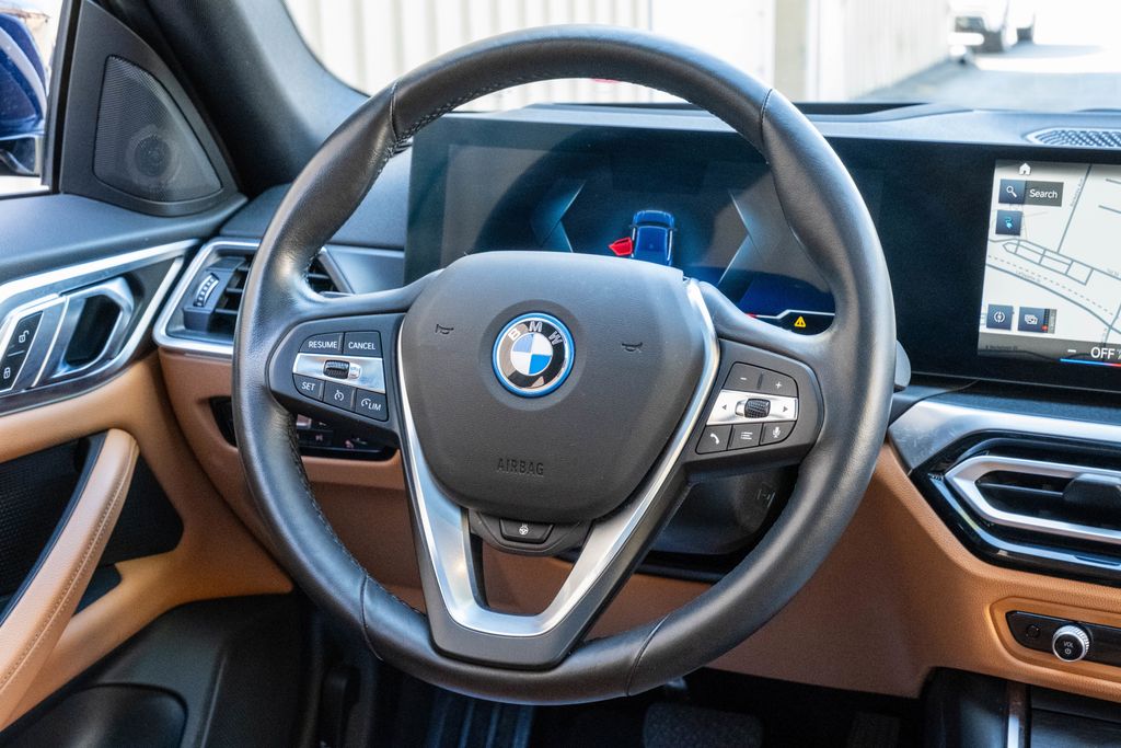 2023 BMW i4 35 - Photo 20