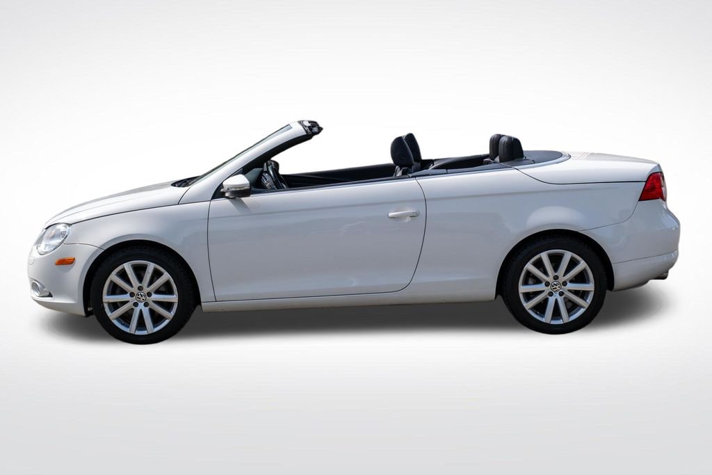 Used 2010 Volkswagen Eos Komfort Convertible
