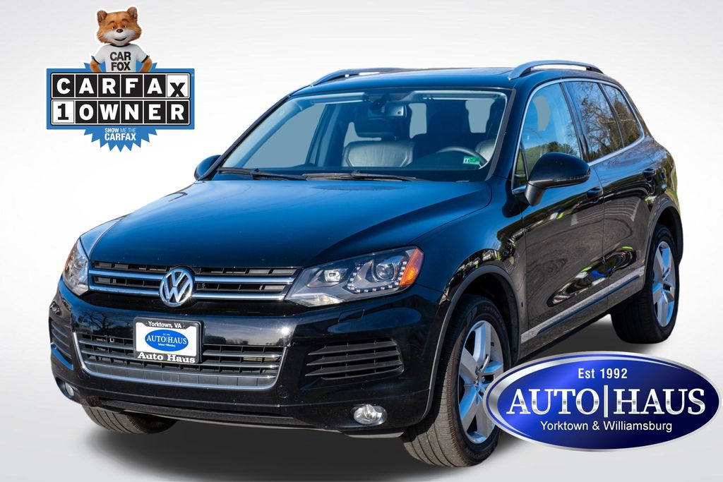 2013 Volkswagen Touareg Lux