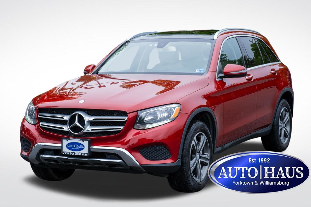 2017 Mercedes-Benz GLC GLC300 4MATIC's photo