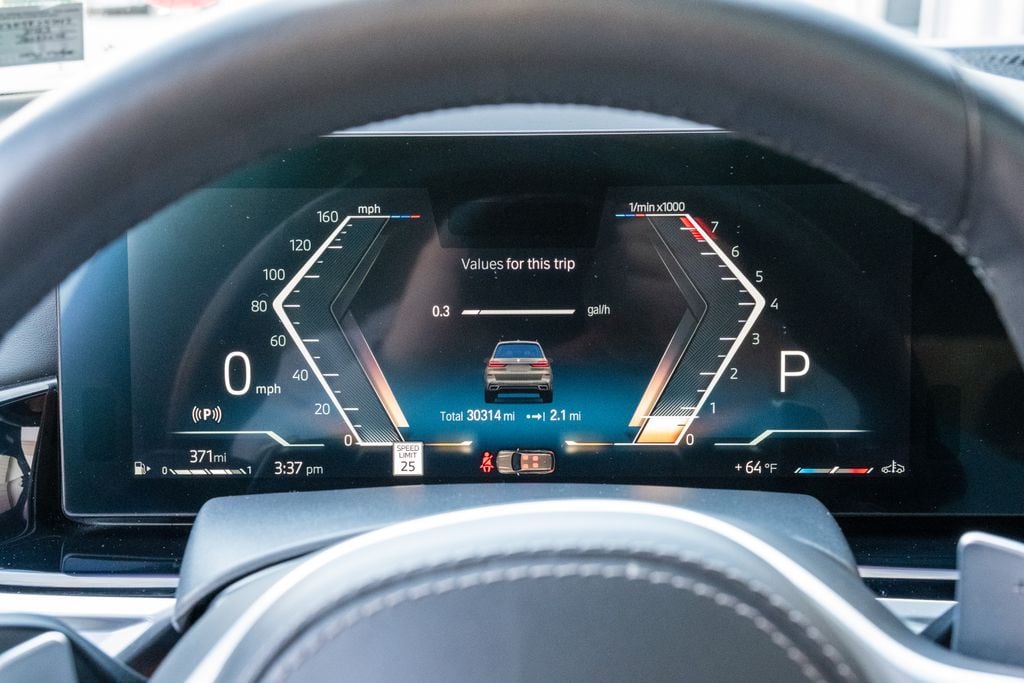 Used 2023 BMW X7 xDrive40i SUV