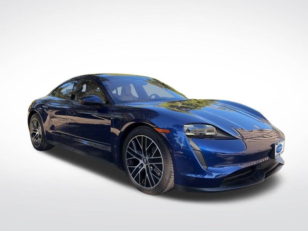 2024 Porsche Taycan S photo 3