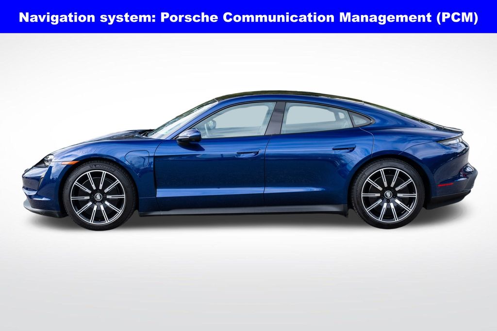 2022 Porsche Taycan photo 3