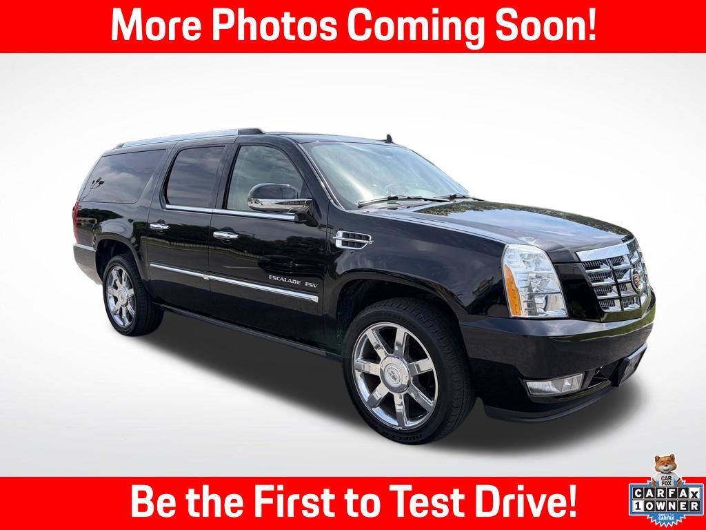 2010 Cadillac Escalade ESV's photo